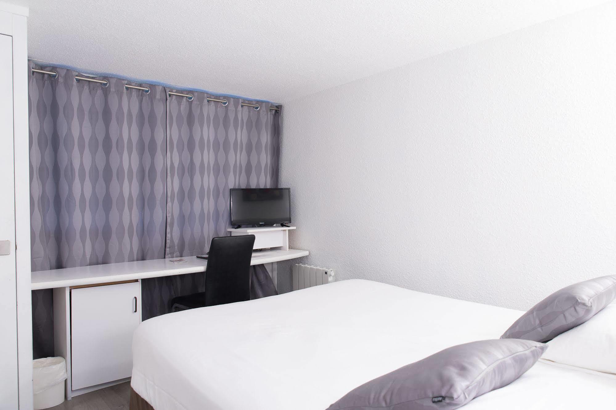 Hotel Belfort Bessoncourt ภายนอก รูปภาพ